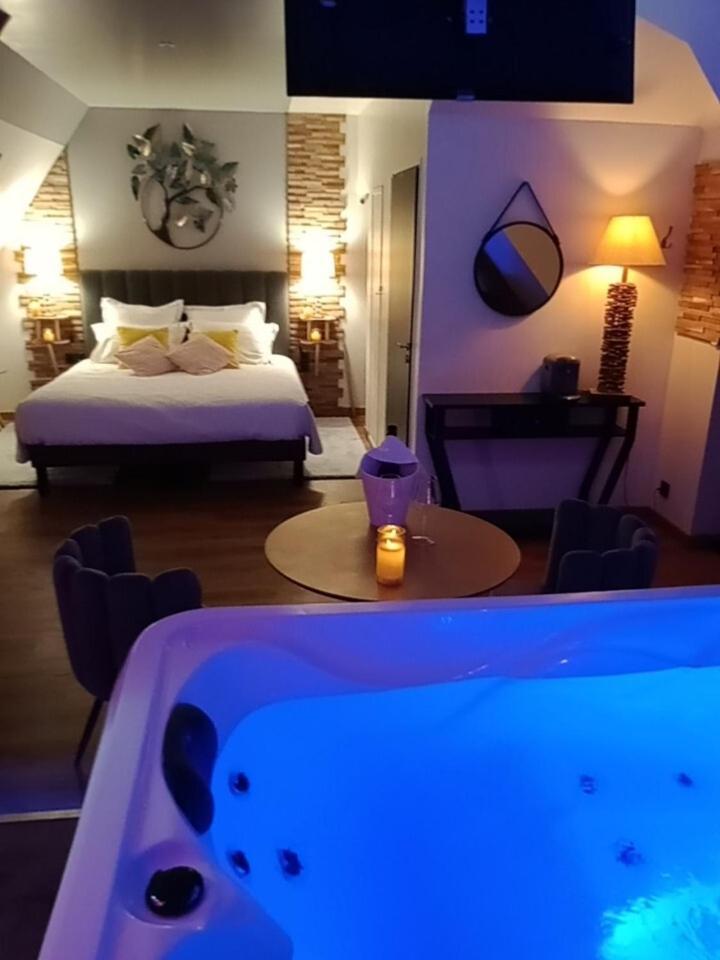 Manoir Du Grand Chene La Vraie-Croix Quarto foto